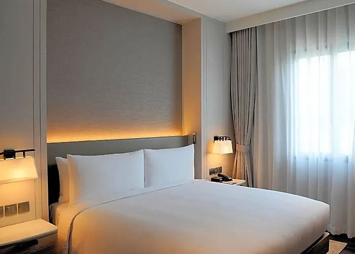 Marriott Executive Bangkok, Sukhumvit 101 4*